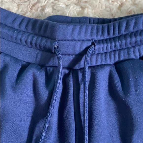 ivory ella sweatpants - Picture 4 of 5